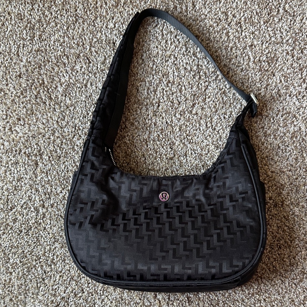 lululemon athletica Black Textured Crescent Shoulder Bag
